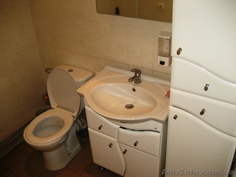 СДАМ ПОМЕЩЕНИЕ С РЕМОНТОМ 110 м.кв, под офис, банк, магазин и прочее - <ro>Изображение</ro><ru>Изображение</ru> #10, <ru>Объявление</ru> #1100229