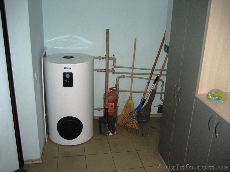 СДАМ ПОМЕЩЕНИЕ С РЕМОНТОМ 110 м.кв, под офис, банк, магазин и прочее - <ro>Изображение</ro><ru>Изображение</ru> #8, <ru>Объявление</ru> #1100229