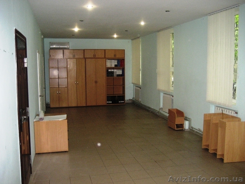 СДАМ ПОМЕЩЕНИЕ С РЕМОНТОМ 110 м.кв, под офис, банк, магазин и прочее - <ro>Изображение</ro><ru>Изображение</ru> #7, <ru>Объявление</ru> #1100229