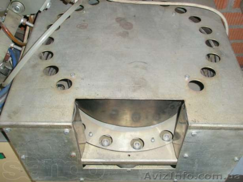 Оборудование для производства ПЭТ бутылок. - <ro>Изображение</ro><ru>Изображение</ru> #4, <ru>Объявление</ru> #1126670