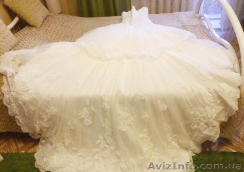 Cвадебное платье Benjamin Roberts 907 (оригинал) - <ro>Изображение</ro><ru>Изображение</ru> #3, <ru>Объявление</ru> #1225057