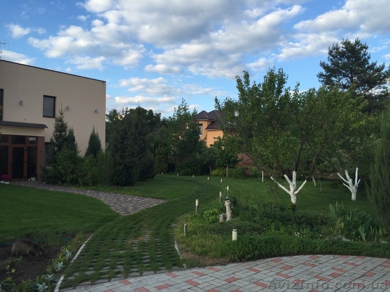 Продам особняк в Кировском - <ro>Изображение</ro><ru>Изображение</ru> #9, <ru>Объявление</ru> #1273163