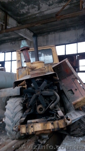 Фронтальный погрузчик Т 156 - <ro>Изображение</ro><ru>Изображение</ru> #5, <ru>Объявление</ru> #1348917