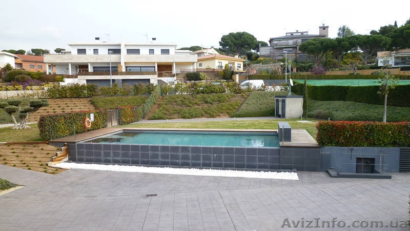 Элитный дуплекс с видом на море и бассейном под Барселоной. - <ro>Изображение</ro><ru>Изображение</ru> #10, <ru>Объявление</ru> #1391901