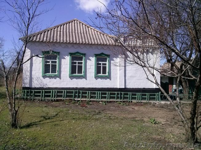 Продам дом смт. Карнауховка - <ro>Изображение</ro><ru>Изображение</ru> #1, <ru>Объявление</ru> #1436820