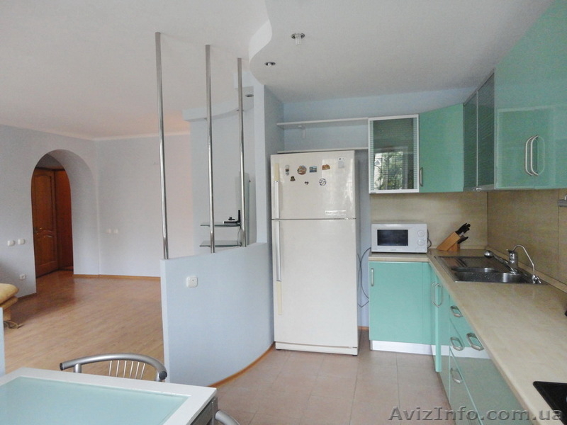 Продается 3 комнатная студия  с террасой на набережной - <ro>Изображение</ro><ru>Изображение</ru> #3, <ru>Объявление</ru> #1581432