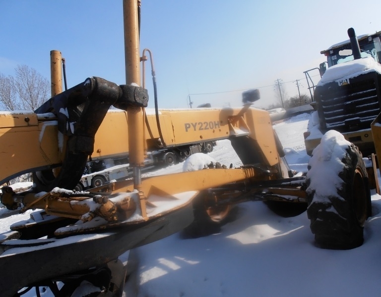 Продаем автогрейдер Changlin PY220H, 2007 г.в. - <ro>Изображение</ro><ru>Изображение</ru> #8, <ru>Объявление</ru> #1645615