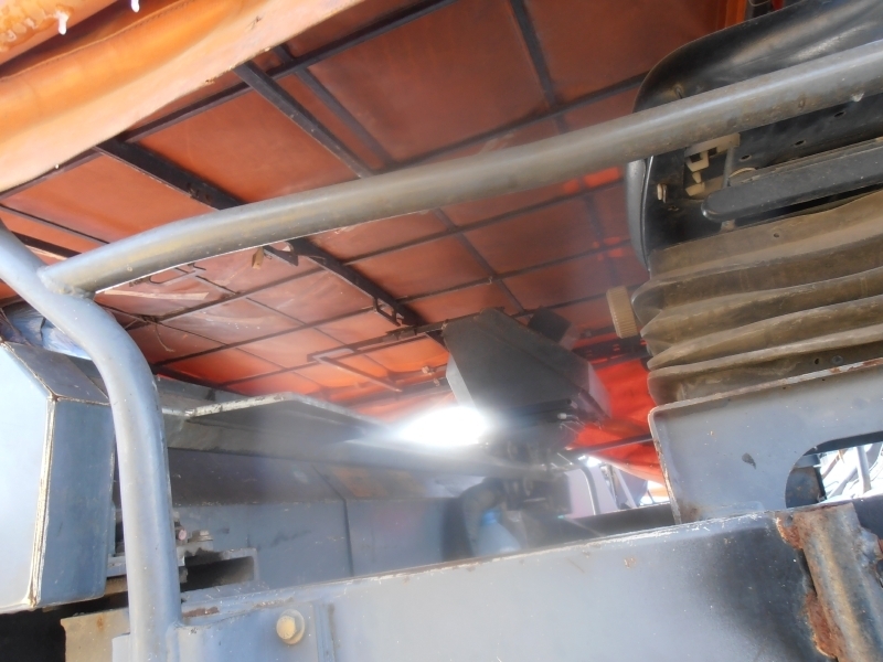 Продаем асфальтоукладчик VOGELE SUPER 1800-1, 13 тонн, 2004 г.в. - <ro>Изображение</ro><ru>Изображение</ru> #10, <ru>Объявление</ru> #1647578