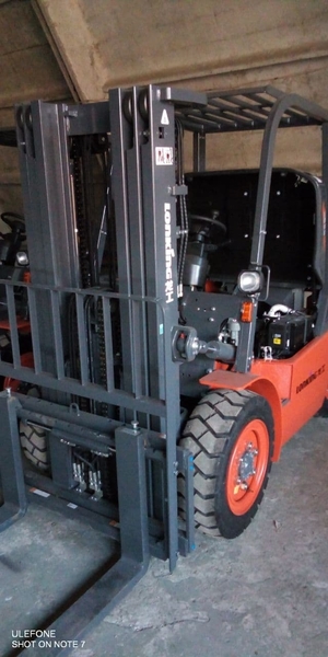 Дизельный вилочный погрузчик Lonking FD30T - <ro>Изображение</ro><ru>Изображение</ru> #8, <ru>Объявление</ru> #1698460