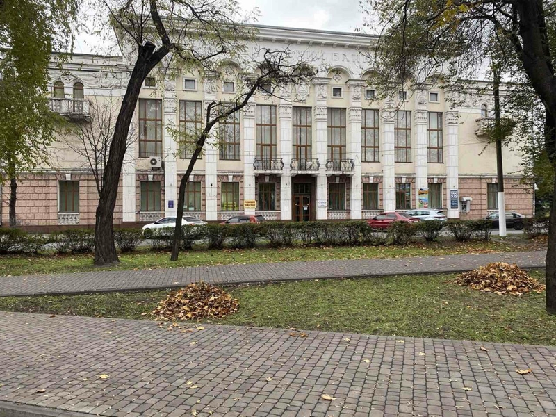 Аренда офисов от 16 кв. м, Бизнес Центр в г. Каменское - <ro>Изображение</ro><ru>Изображение</ru> #2, <ru>Объявление</ru> #1714880