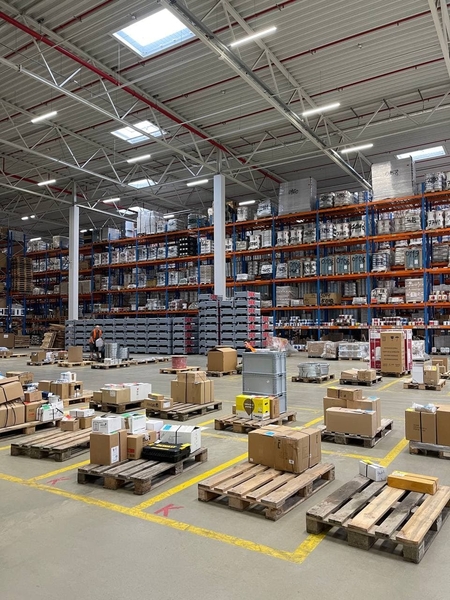 Робота в Чехії Працівник склада (пікер) - <ro>Изображение</ro><ru>Изображение</ru> #5, <ru>Объявление</ru> #1721290