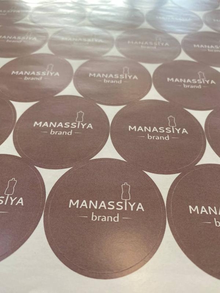 Печать наклеек с применением плоттерной порезки - <ro>Изображение</ro><ru>Изображение</ru> #4, <ru>Объявление</ru> #1737697