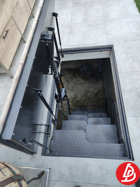 Автоматичний люк невидимка для комори. "Броневик" Дніпро. - <ro>Изображение</ro><ru>Изображение</ru> #8, <ru>Объявление</ru> #1743988