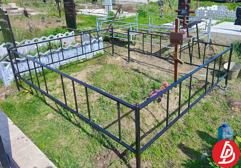 Огорожі на могилу в Дніпрі. - <ro>Изображение</ro><ru>Изображение</ru> #7, <ru>Объявление</ru> #1743880