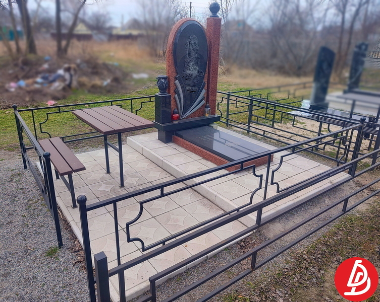 Огорожі на могилу в Дніпрі. - <ro>Изображение</ro><ru>Изображение</ru> #4, <ru>Объявление</ru> #1743880