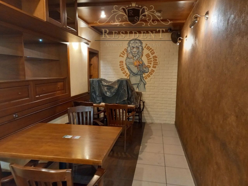 Продажа приміщення в центрі. Цоколь, 525 м2.   - <ro>Изображение</ro><ru>Изображение</ru> #5, <ru>Объявление</ru> #1747043