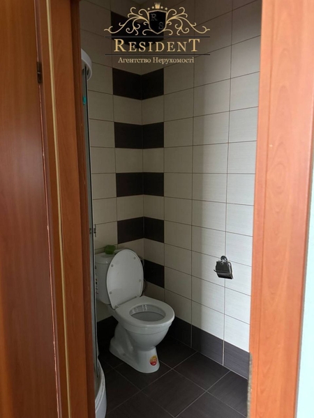 Оренда адміністративного комплексу, На Богдана хмельницького.  - <ro>Изображение</ro><ru>Изображение</ru> #8, <ru>Объявление</ru> #1748001