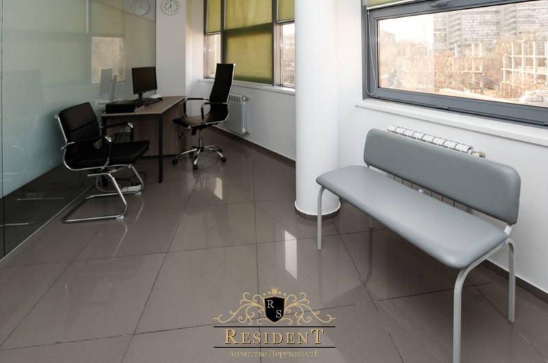 Продаж приміщення в центрі міста. На сьогодні лікарня. - <ro>Изображение</ro><ru>Изображение</ru> #7, <ru>Объявление</ru> #1747062