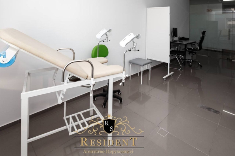 Продаж приміщення в центрі міста. На сьогодні лікарня. - <ro>Изображение</ro><ru>Изображение</ru> #6, <ru>Объявление</ru> #1747062