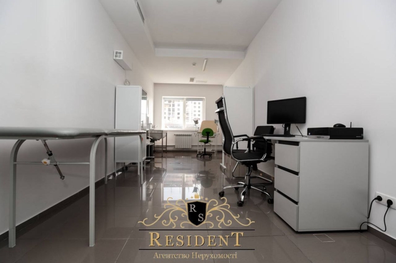 Продаж приміщення в центрі міста. На сьогодні лікарня. - <ro>Изображение</ro><ru>Изображение</ru> #4, <ru>Объявление</ru> #1747062