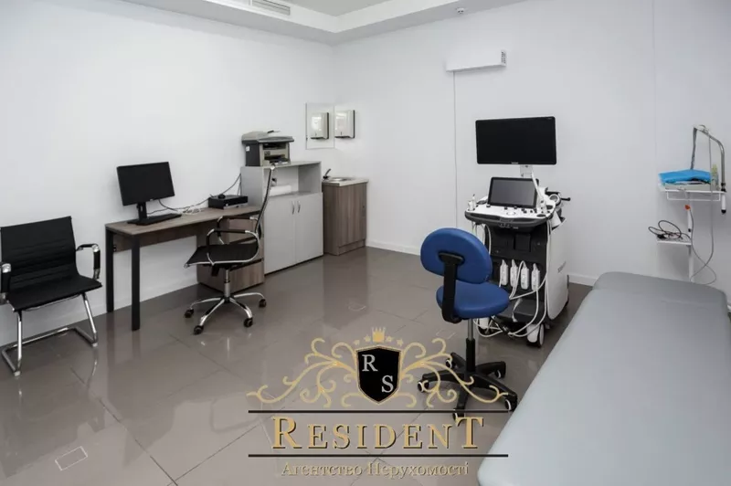 Продаж приміщення в центрі міста 1поверх. Клініка. З орендарями на довгий строк. - <ro>Изображение</ro><ru>Изображение</ru> #6, <ru>Объявление</ru> #1747017