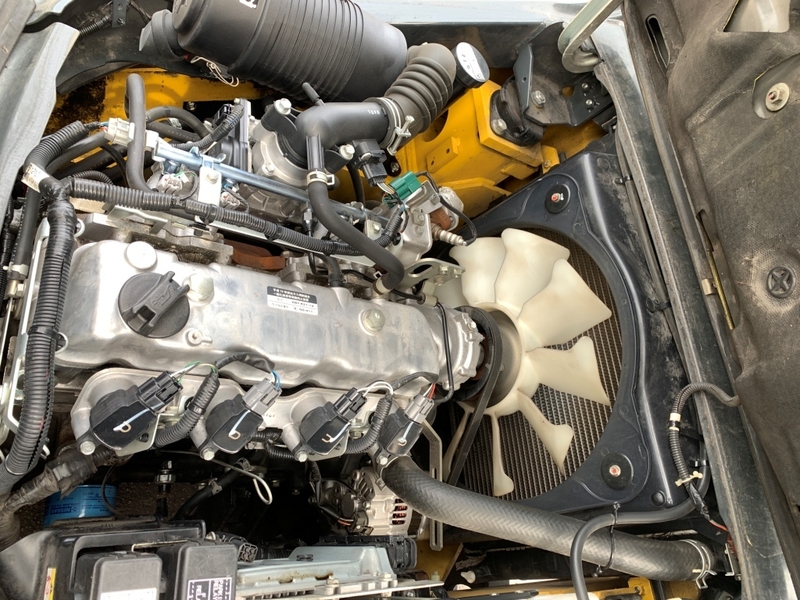 Вилочний автонавантажувач Komatsu, з бічним зсувом та щоглою 4.5 метри. - <ro>Изображение</ro><ru>Изображение</ru> #7, <ru>Объявление</ru> #1749035