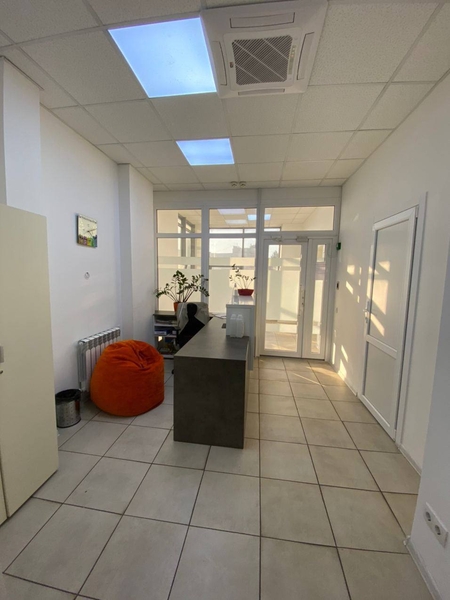 Продаж приміщення в центрі міста. На сьогодні офіс ІТ компанії - <ro>Изображение</ro><ru>Изображение</ru> #9, <ru>Объявление</ru> #1747249