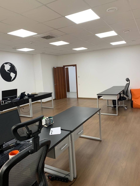 Продаж приміщення в центрі міста. На сьогодні офіс ІТ компанії - <ro>Изображение</ro><ru>Изображение</ru> #6, <ru>Объявление</ru> #1747249