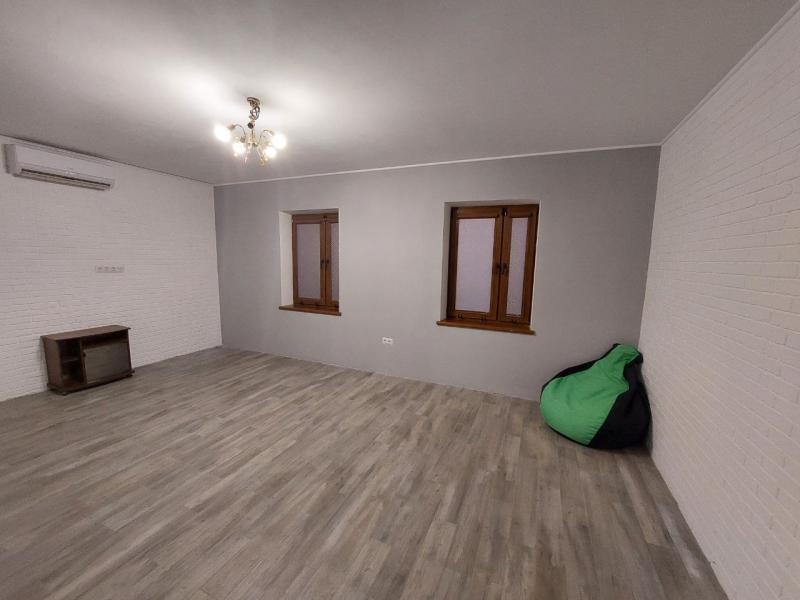 Дом 110 кв.м. с участком в удобном р-не, гараж с ямой, высокий забор, охрана, ко - <ro>Изображение</ro><ru>Изображение</ru> #4, <ru>Объявление</ru> #1751326